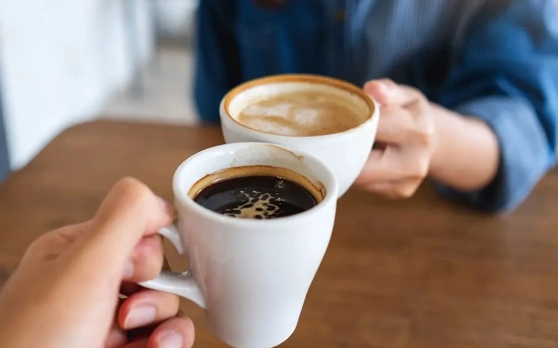 co-nen-uong-ca-phe-espresso-moi-ngay