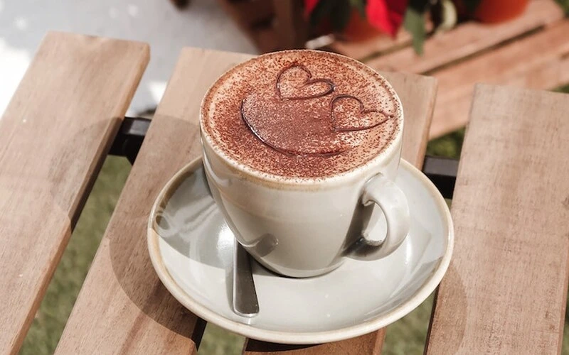 mocha-su-ket-hop-giua-ca-phe-chocolate-va-sua